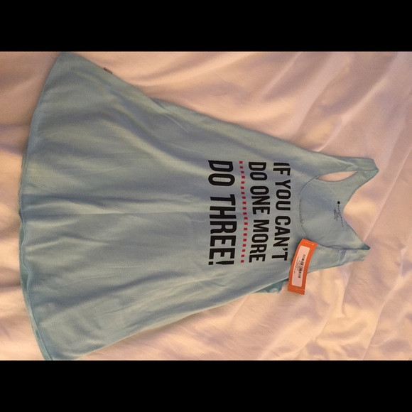 Beachbody Insanity Max size small workout tank