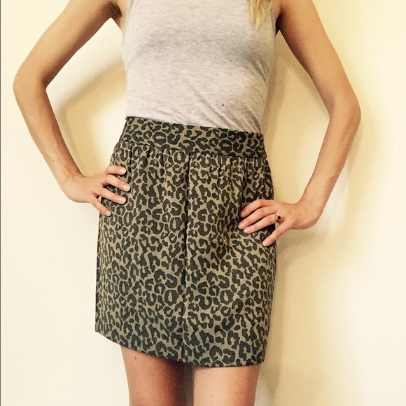 Banana Republic Leopard Print Skirt
