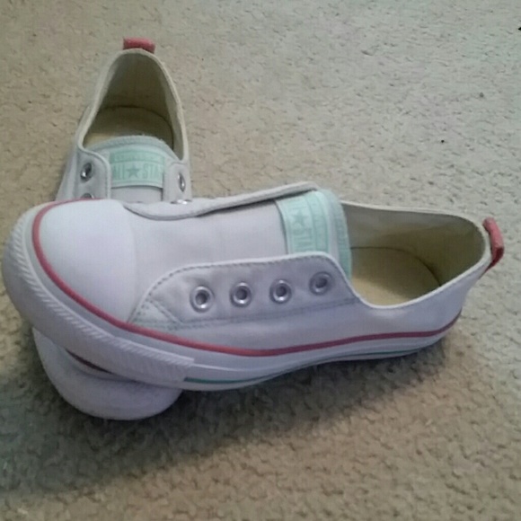 Converse slip on