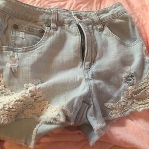 Celebrity pink Jean short shorts