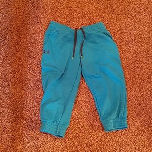 Under armour Capri joggers