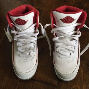 Size 7 in men 9 in women