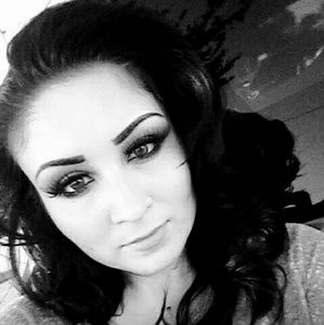 Meet your Posher, Sheila