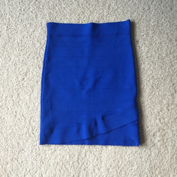 Guess bandage skirt
