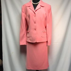 2 piece skirt suit