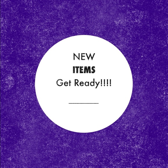 New items will be posted tonight! Stay tuned!!! 😍