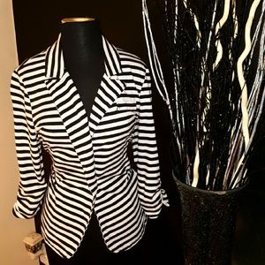 Black and White Stripe Blazer