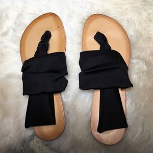 Dirty Laundry Beka sandals