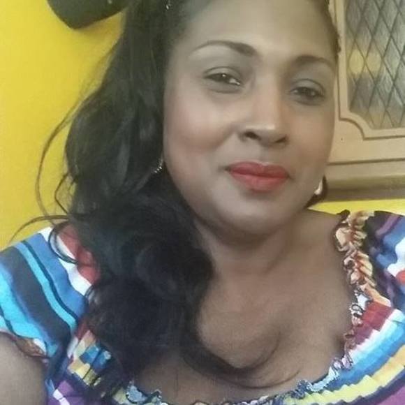 Meet your Posher, Barbie - Picture 1 of 1