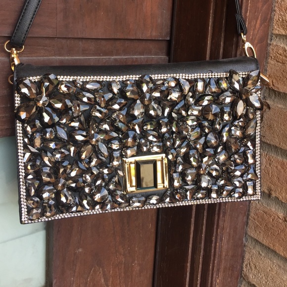 Beautiful shoulder bag with stunning jewels - Picture 1 of 4