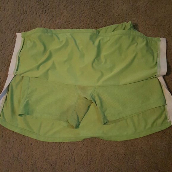 Skirt Sport athletic skirt - Picture 2 of 2