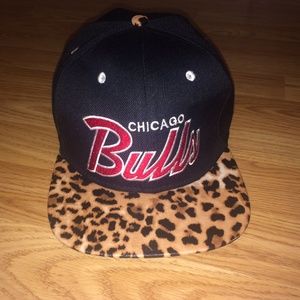 TWO DAY SALE 🎉 Chicago Bulls Leopard Hat