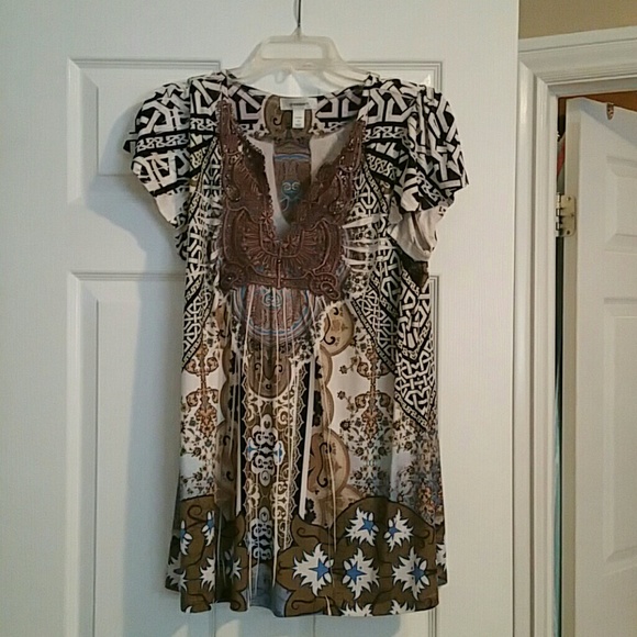 Dress barn top.