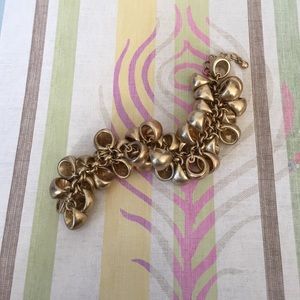 Chunky gold bracelet
