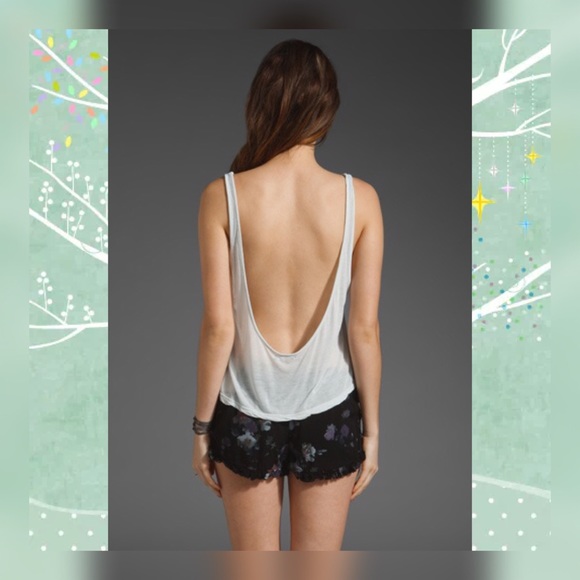 Brandy Melville Tops - ☁️ Brandy Melville Backless Tank