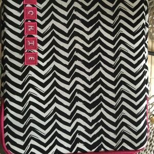 iPad/Tablet case 8x10" New!! Blk/Wht/Pink