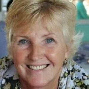 Meet your Posher, Debbie