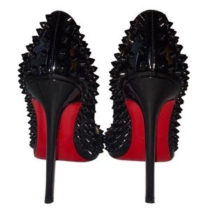 ✨Christian Louboutin✨Spiked Pigalle 120mm 💕 RARE!