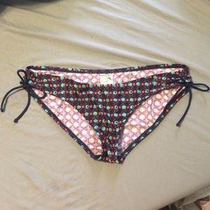 Patagonia side tie bikini bottoms (L)