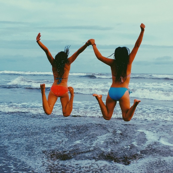 Meet your Posher, Elizabeth