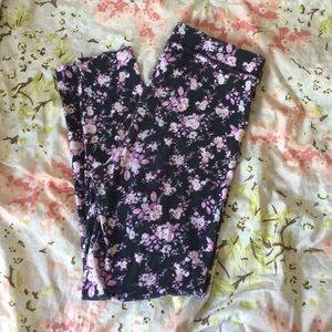 Victoria's Secret pink floral leggings!