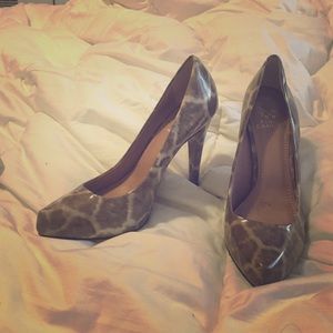 Vince Camuto animal print heels