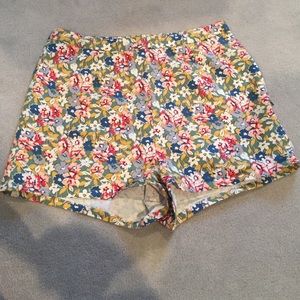 Flower print shorts