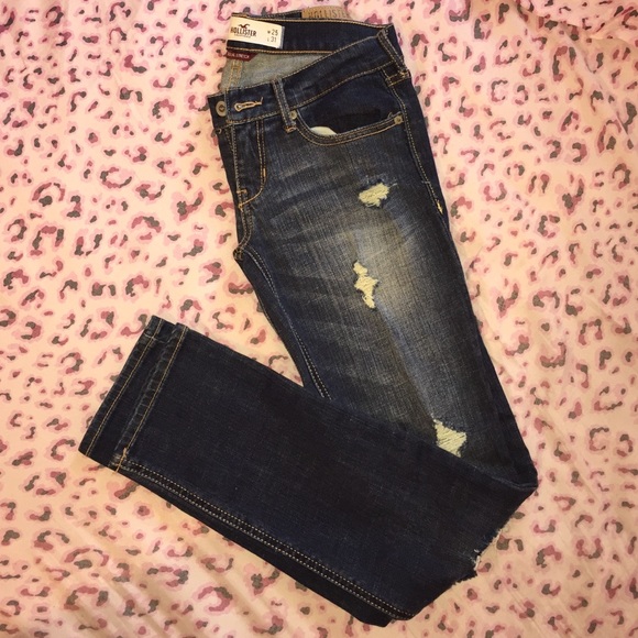 Hollister Jeans - Picture 2 of 4