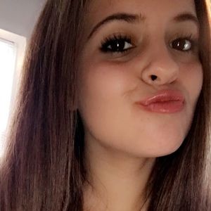 Meet your Posher, Hailey