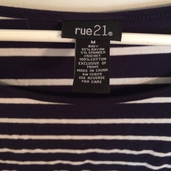 Quarter sleeve shirt - Picture 3 of 3