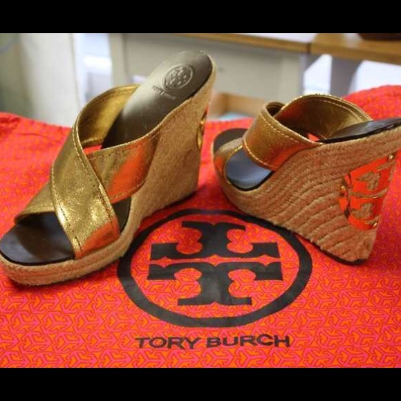 Tory Burch Shoes - Tory Burch Gold Kristin espadrilles Leather wedges