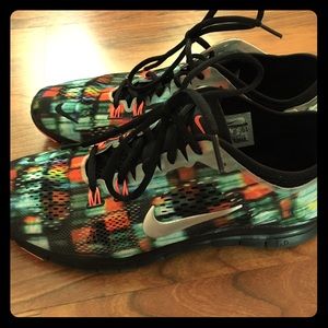 Nike Free 5.0 💥 PRICE REDUCED💥