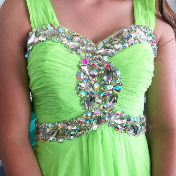 🎉SOLD🎉Stunning formal dress size 2 - Picture 4 of 4