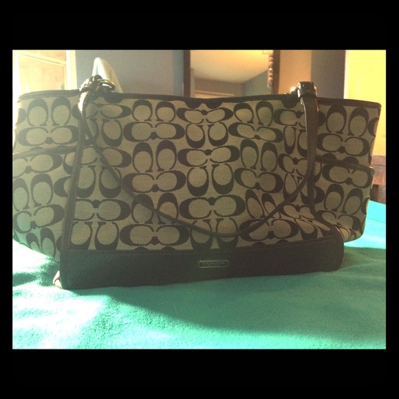 Coach purse