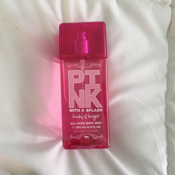 Pink body mist
