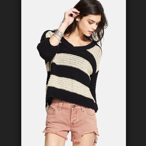 **SOLD** Free People Park Slope v neck sweater