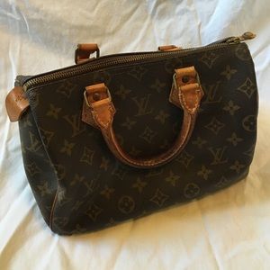 Vintage Louis Vuitton Speedy Bag
