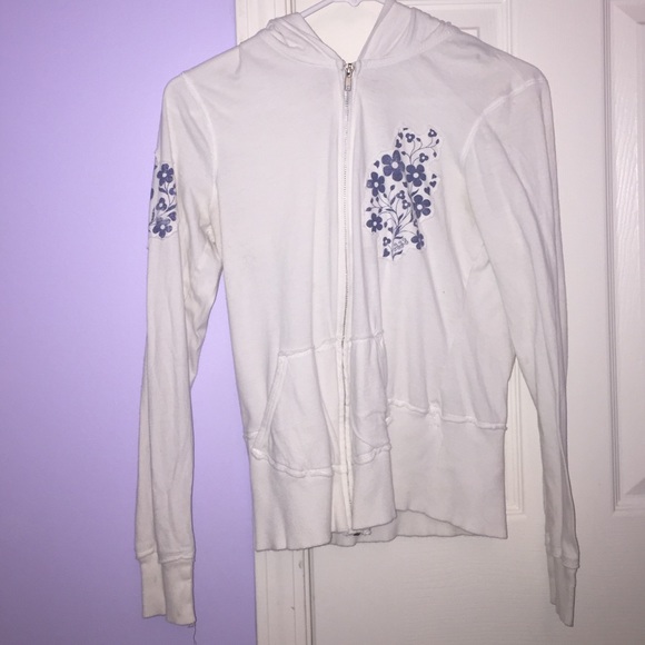 comfy white sweater with blue flowers