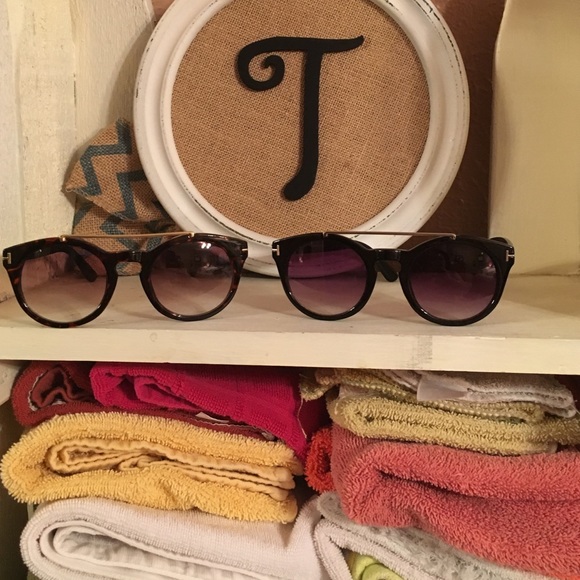 2 pairs fashion sunglasses black & tortoiseshell