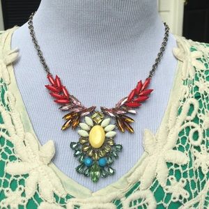 ⚡️saleNecklace of rhinestones and opaque stones.