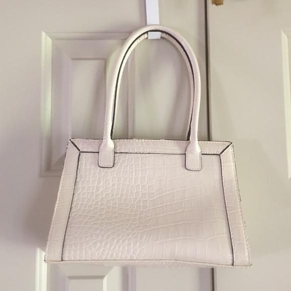 Pretty Purse - image 2