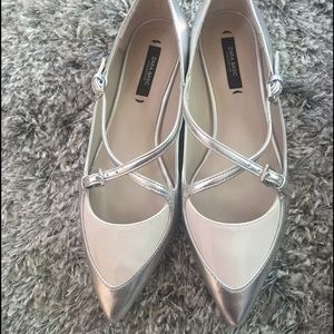 Zara silver flat