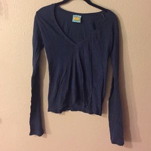 C&C California basic blue Vneck shirt