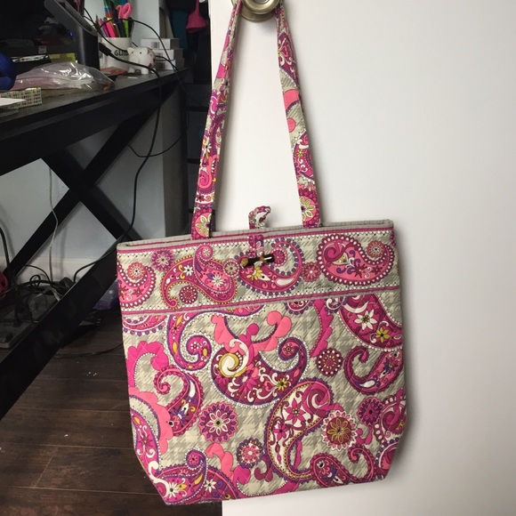 Vera Bradley Handbags - Vera Bradley tote