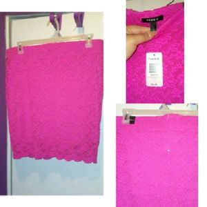 Torrid pink skirt