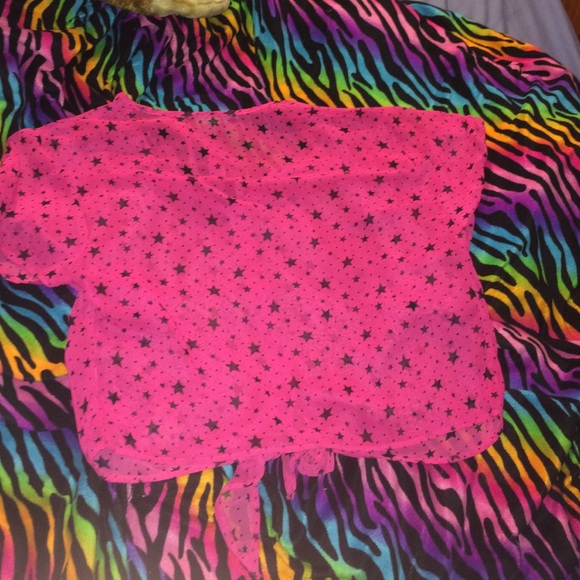 Pink blouse - Picture 2 of 4