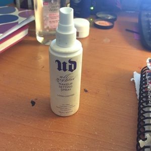 Urban decay setting spray