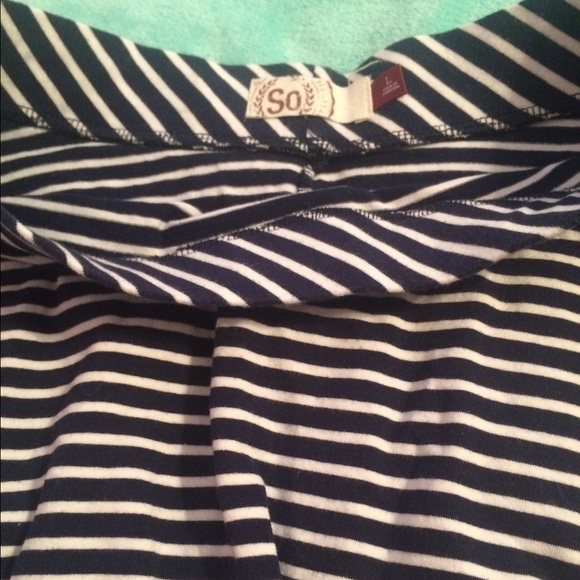 Cute blue&white striped circle skirt! - Picture 2 of 2