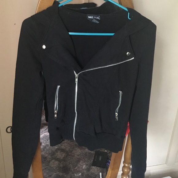 Edgy asymmetrical zipper hoodie