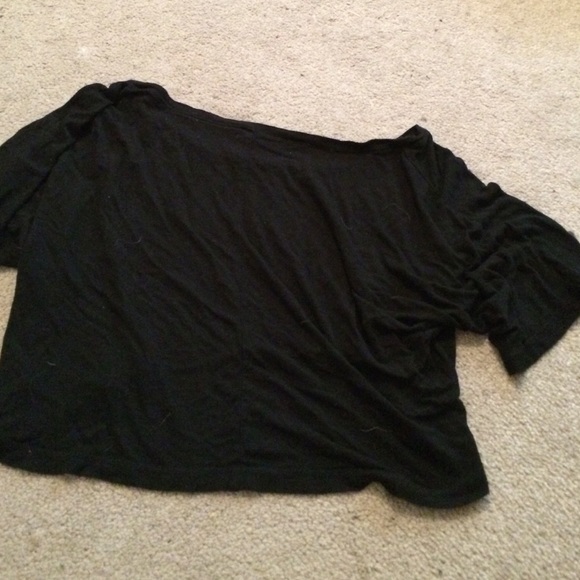 CHIC Crop top - Picture 2 of 3